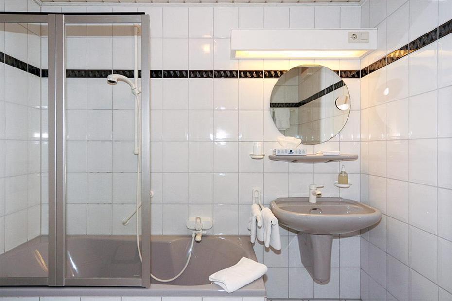 Hotel Garni Poggenstool ノイハルリンガージール エクステリア 写真